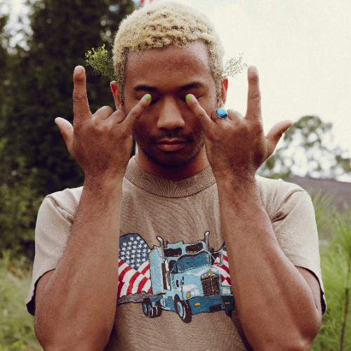 Toro Y Moi